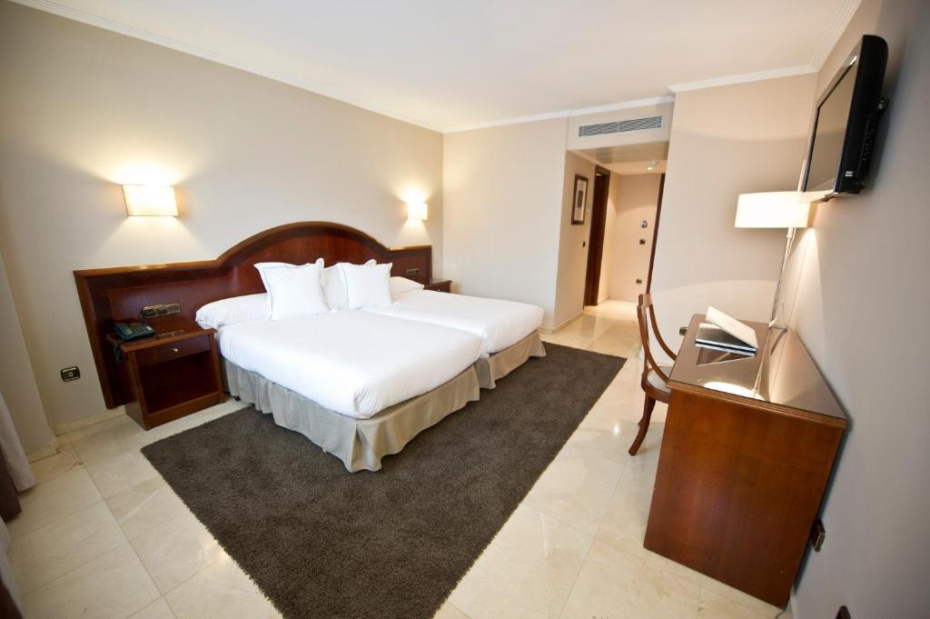 Hotel San Pedro Langreo Room photo