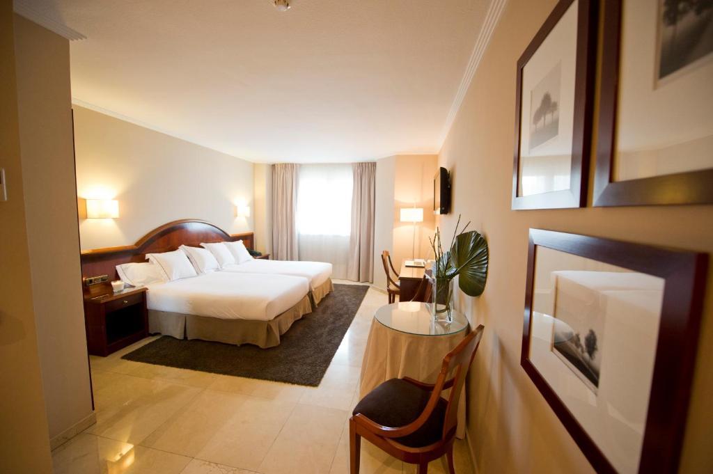 Hotel San Pedro Langreo Exterior photo